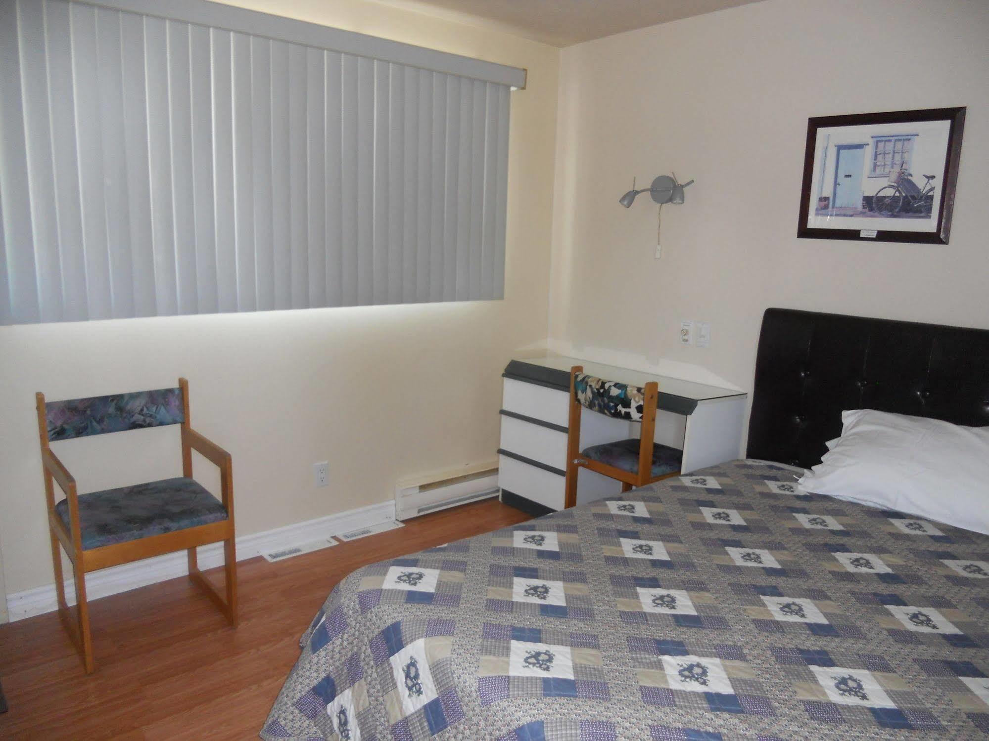 Motel Normandie Louiseville Buitenkant foto